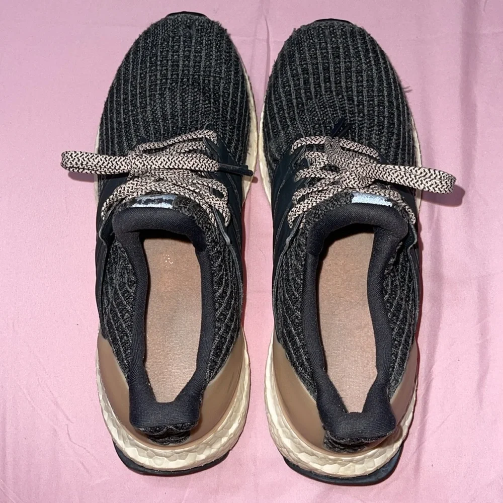 Adidas UltraBoost | Size 6.5
